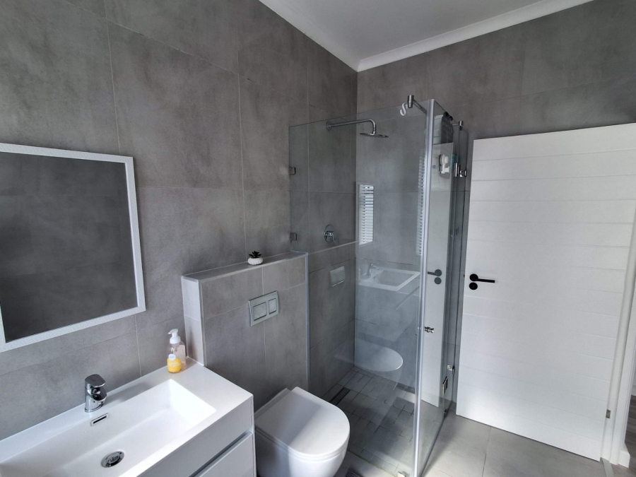 4 Bedroom Property for Sale in Sandown Western Cape